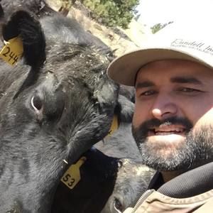 Meet your Posher, Travis